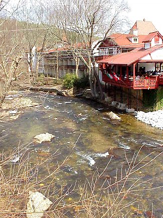 Chattahoochee River from the overpass