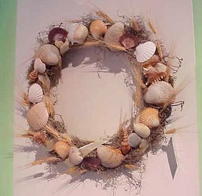 Wreath made of shells